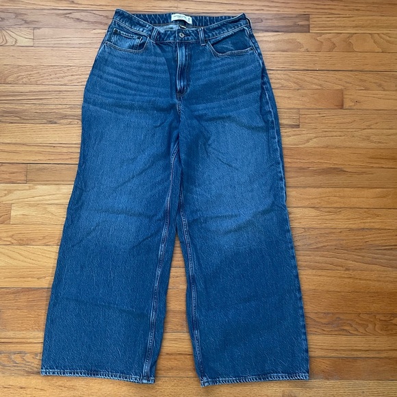 Abercrombie & Fitch Blue Wide Leg Jeans - Picture 2 of 6